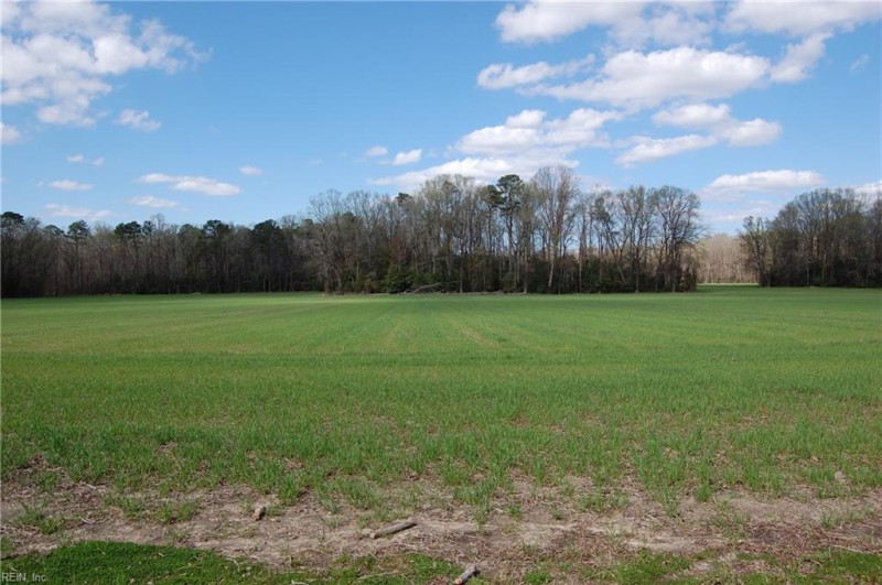 Photo 1 of 9 land for sale in Isle of Wight County virginia
