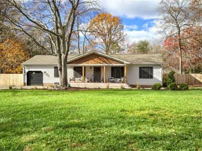 property image for 8190 Lord Fairfax Circle GLOUCESTER COUNTY VA 23061