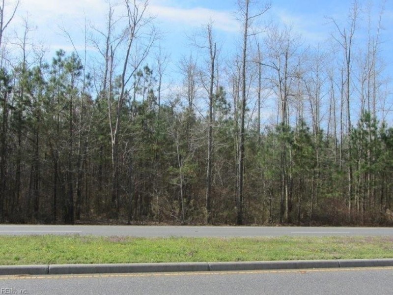 Photo 1 of 13 land for sale in Chesapeake virginia