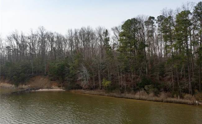 Lot 17 East West Parkway, Gloucester County, VA 23061