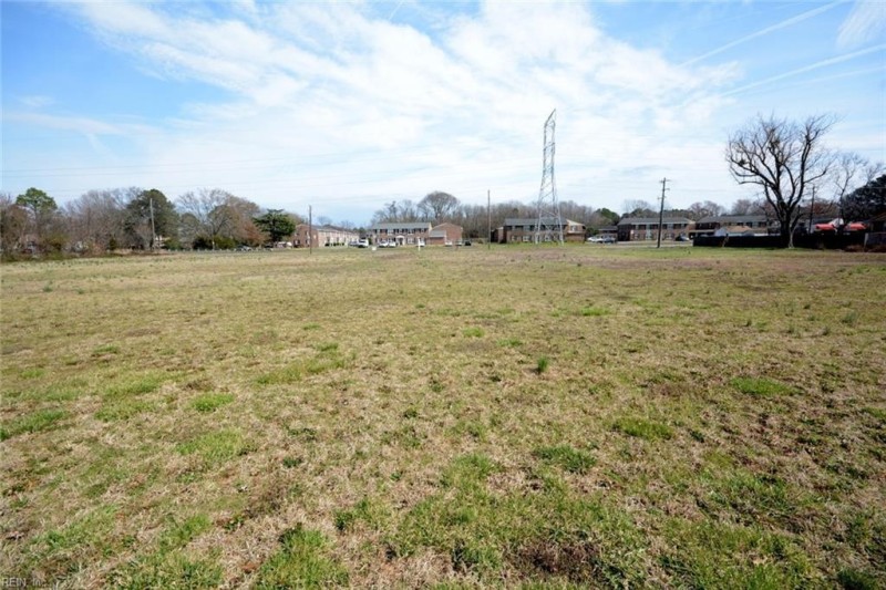 Photo 1 of 16 land for sale in Newport News virginia