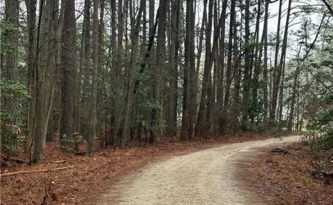 .94ac Pine View Drive, Mathews County, VA 23109