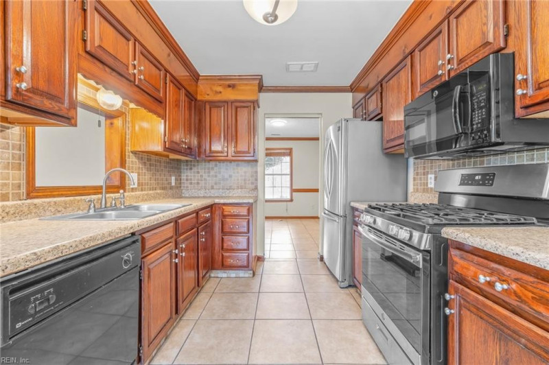 Photo 7 of 22 residential for sale in Virginia Beach virginia Photo 7 of 22 residential for sale in Virginia Beach virginia