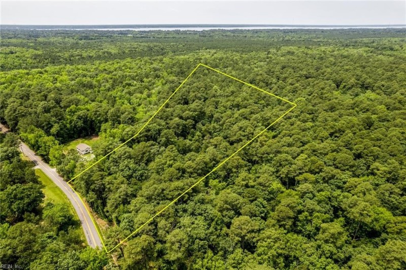Photo 1 of 7 land for sale in Gloucester County virginia