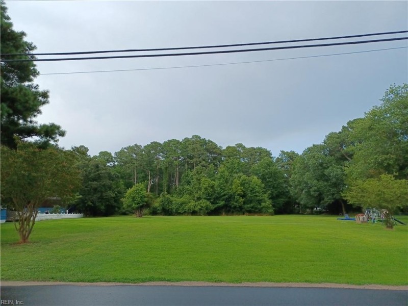 Photo 1 of 4 land for sale in Poquoson virginia