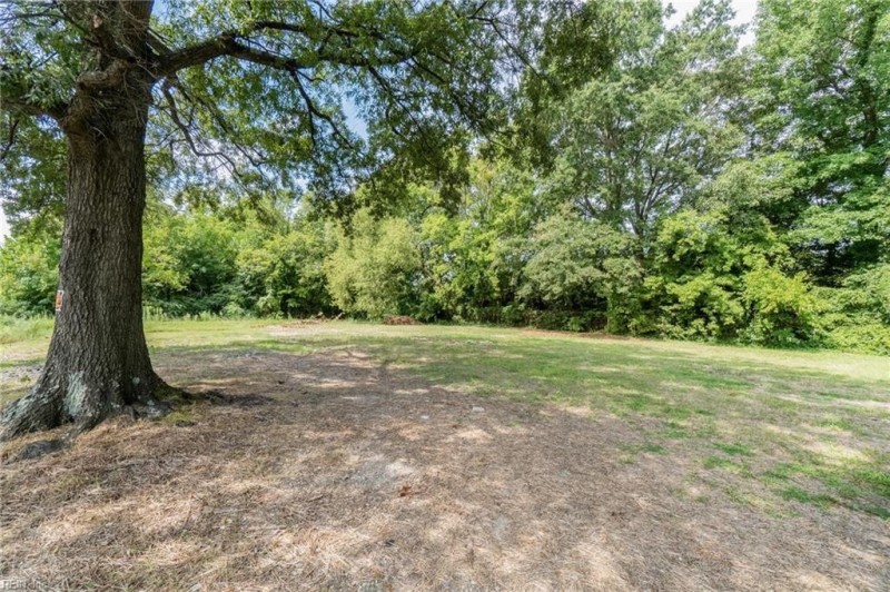 Photo 1 of 8 land for sale in Norfolk virginia
