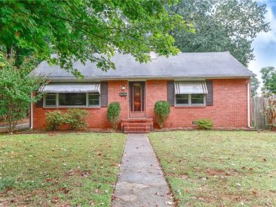 property image for 34 Rugby Road NEWPORT NEWS VA 23606