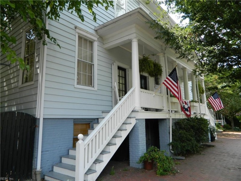 Photo 1 of 43 residential for sale in Portsmouth virginia