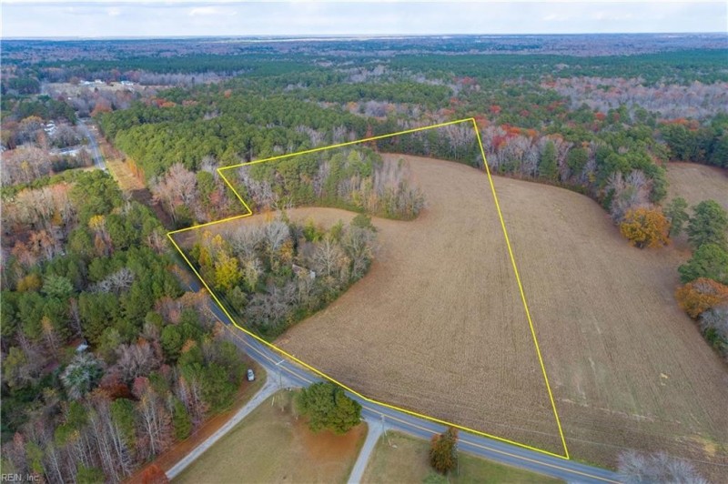 Photo 1 of 17 land for sale in Gloucester County virginia