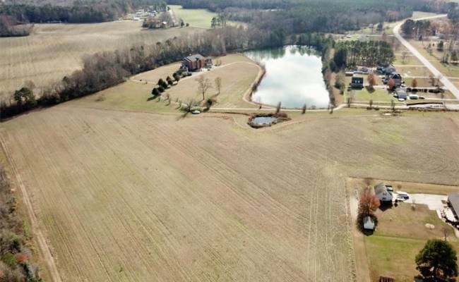 34+ac Walters Highway, Isle of Wight County, VA 23315