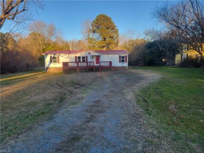 property image for 3065 New Point Comfort Highway MATHEWS COUNTY VA 23138