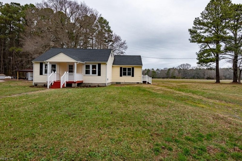 Photo 1 of 30 residential for sale in Accomack County virginia