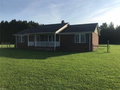 property image for 17052 Hunting Quarter Road SUSSEX COUNTY VA 23897