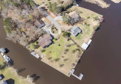194 Holly Street, Perquimans County, NC 27944