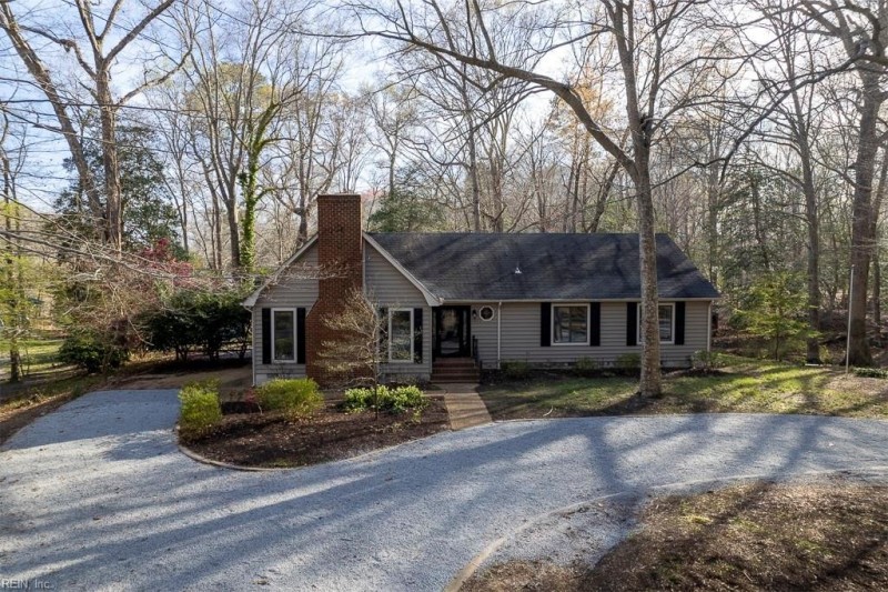 Photo 1 of 41 residential for sale in Suffolk virginia