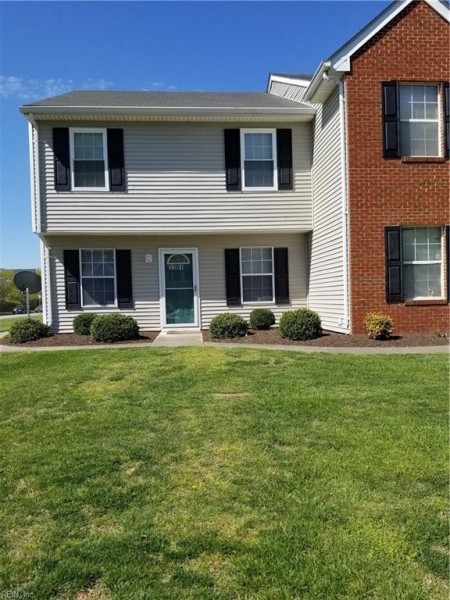 Photo 1 of 17 residential for sale in Chesapeake virginia