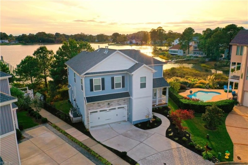 Photo 1 of 43 residential for sale in Norfolk virginia