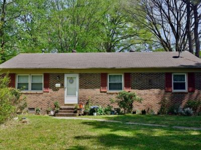 property image for 743 Old Oyster Point Road NEWPORT NEWS VA 23602