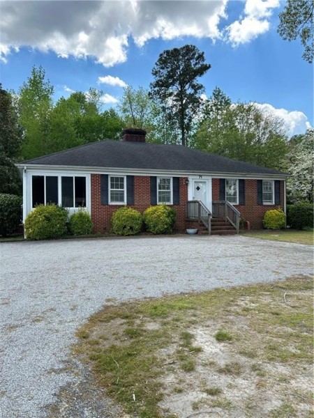 Photo 1 of 18 residential for sale in Isle of Wight County virginia