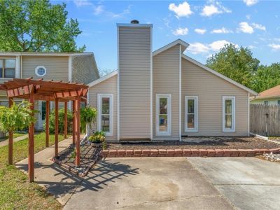 property image for 4924 Rugby Road VIRGINIA BEACH VA 23464