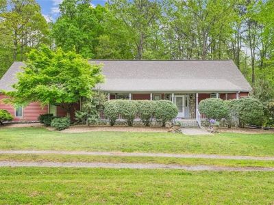 property image for 10377 Westview Hills Road GLOUCESTER COUNTY VA 23061