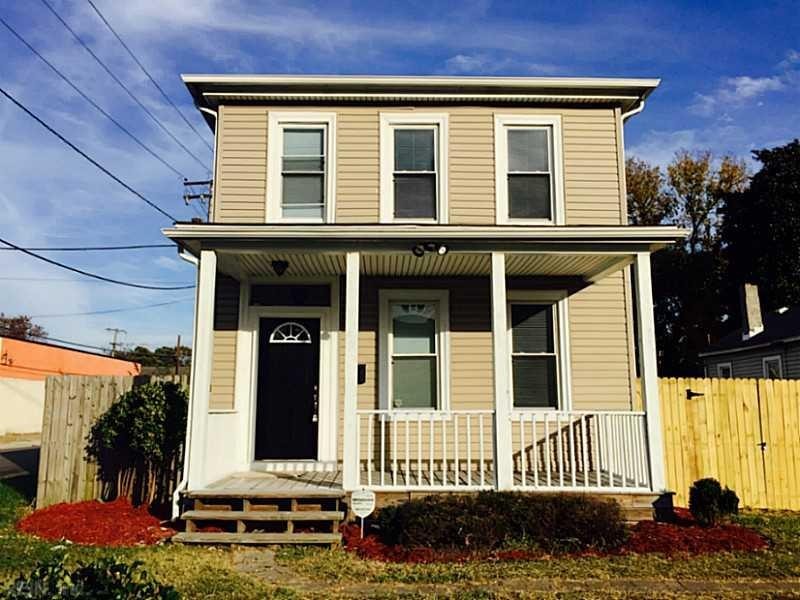 Photo 1 of 19 residential for sale in Portsmouth virginia