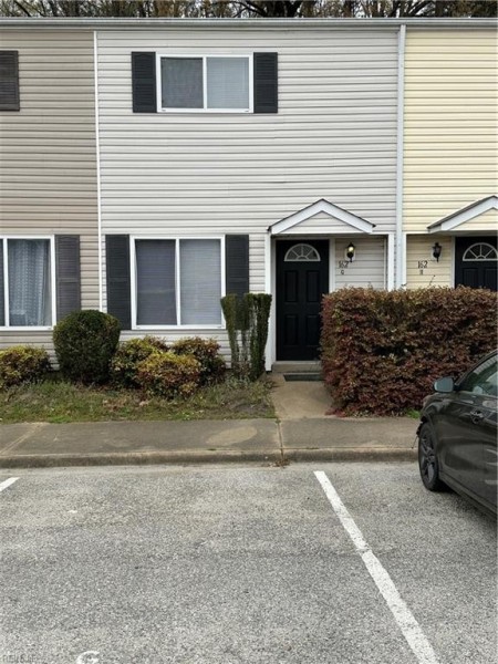 Photo 1 of 19 rental for rent in Newport News virginia