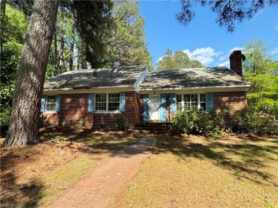 property image for 305 Fleetwood Avenue SUSSEX COUNTY VA 23890