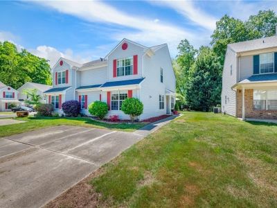 property image for 4 Creekpoint Cove NEWPORT NEWS VA 23603
