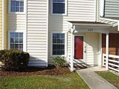 property image for 225 Whitewater Drive NEWPORT NEWS VA 23608
