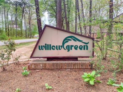 property image for 1056 Willow Green Drive NEWPORT NEWS VA 23602