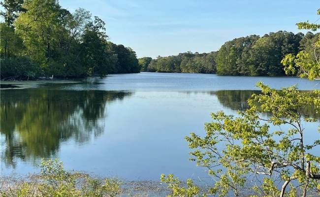 5.88ac Days Point Lane, Isle of Wight County, VA 23430