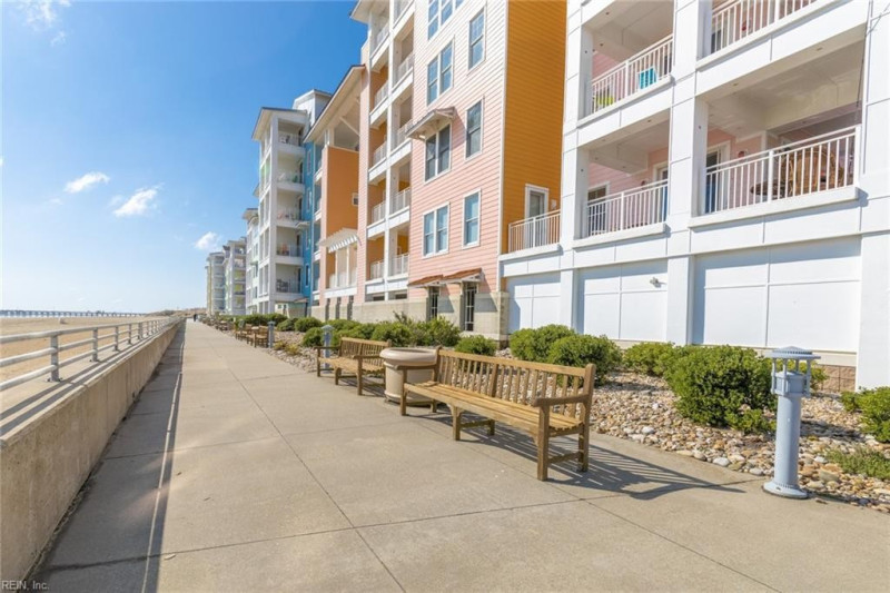 Photo 4 of 22 residential for sale in Virginia Beach virginia Photo 4 of 22 residential for sale in Virginia Beach virginia