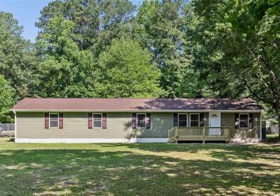 648 Coachpoint Road, Middlesex County, VA 23071