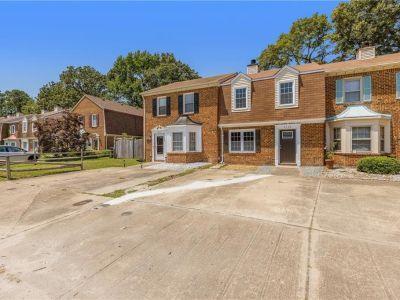 property image for 5729 Rivermill Circle PORTSMOUTH VA 23703