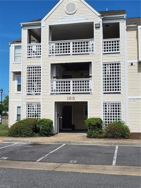Photo 1 of 1 residential for sale in Hampton virginia