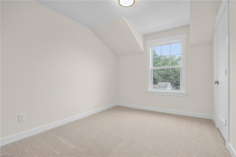 Photo 33 of 46 residential for sale in Chesapeake virginia Photo 33 of 46 residential for sale in Chesapeake virginia