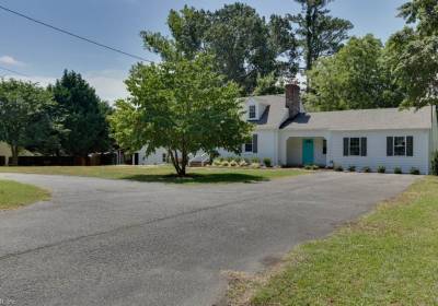 400 Showalter Road, York County, VA 23692