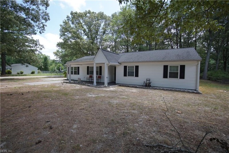 Photo 1 of 50 residential for sale in Gloucester County virginia