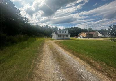 15300 Courthouse Highway, Isle of Wight County, VA 23430