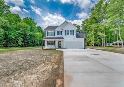 9597 Pineview Road, Suffolk, VA 23437