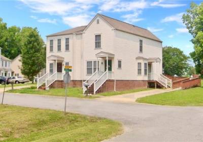 102 Acacia Circle, Isle of Wight County, VA 23430