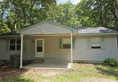 8093 Willis Road, Gloucester County, VA 23061