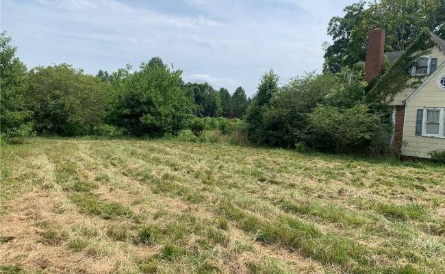 1978 York River Road, King & Queen County, VA 23156