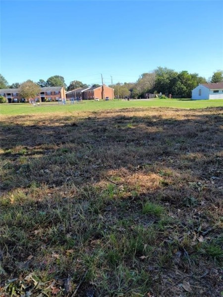 Photo 1 of 1 land for sale in Chesapeake virginia