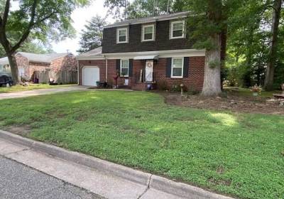 922 Lacon Drive, Newport News, VA 23608