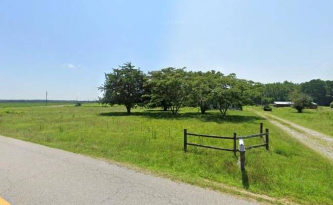 4050 White Marsh Road, Surry County, VA 23888