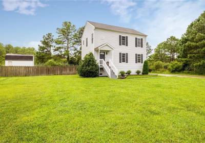 160 RIDGE Road, Poquoson, VA 23662