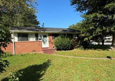 2 Luger Court, Portsmouth, VA 23701