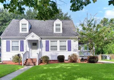 15 Charles Street, Hampton, VA 23669